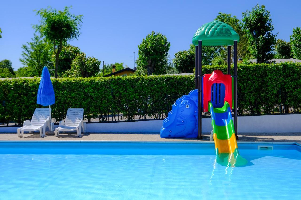 Trevisago Iris Park 2*