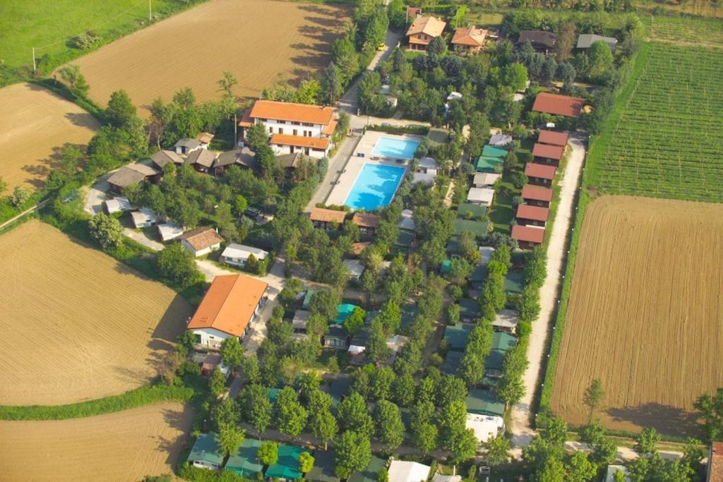 Trevisago Iris Park Parque de Campismo Moniga del Garda